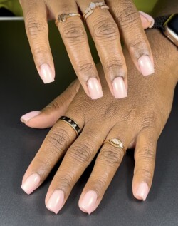 Mani rusa con superposición de constructor