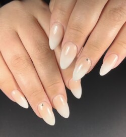Uñas de Gel X para Bodas