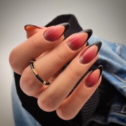 Manicura francesa elegante