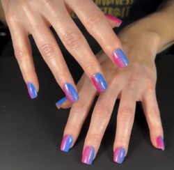Manicura rusa y superposición de gel